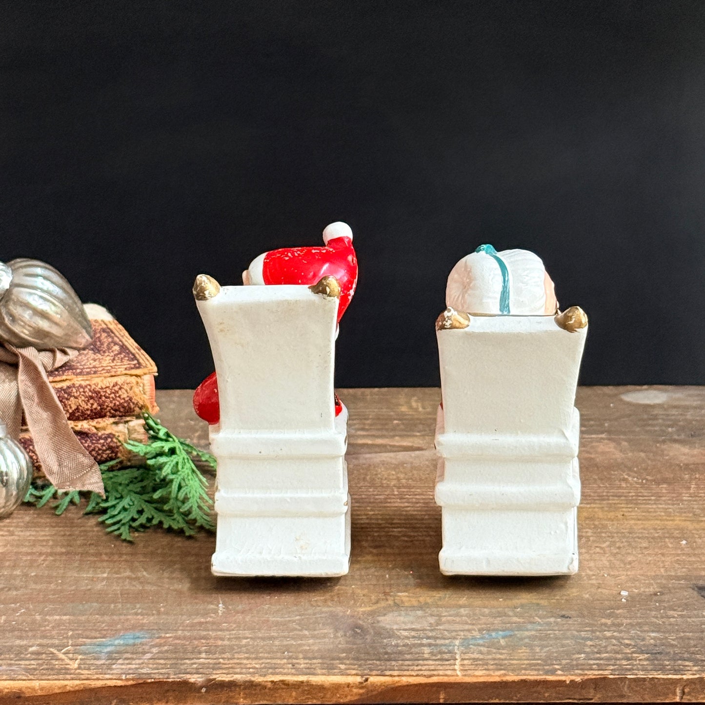 Santa & Mrs. Claus Shaker Set