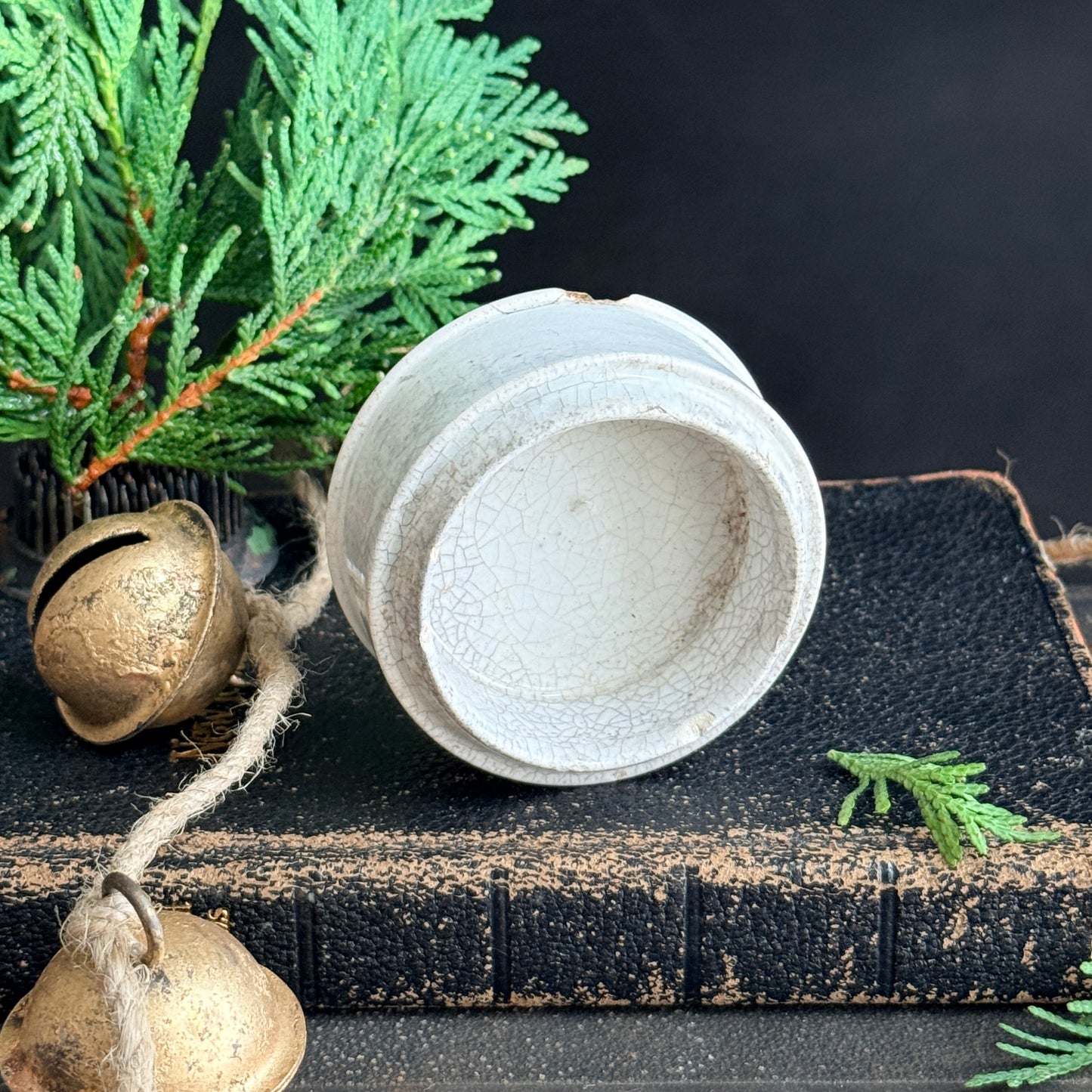 Ironstone Riser - Deck the Halls