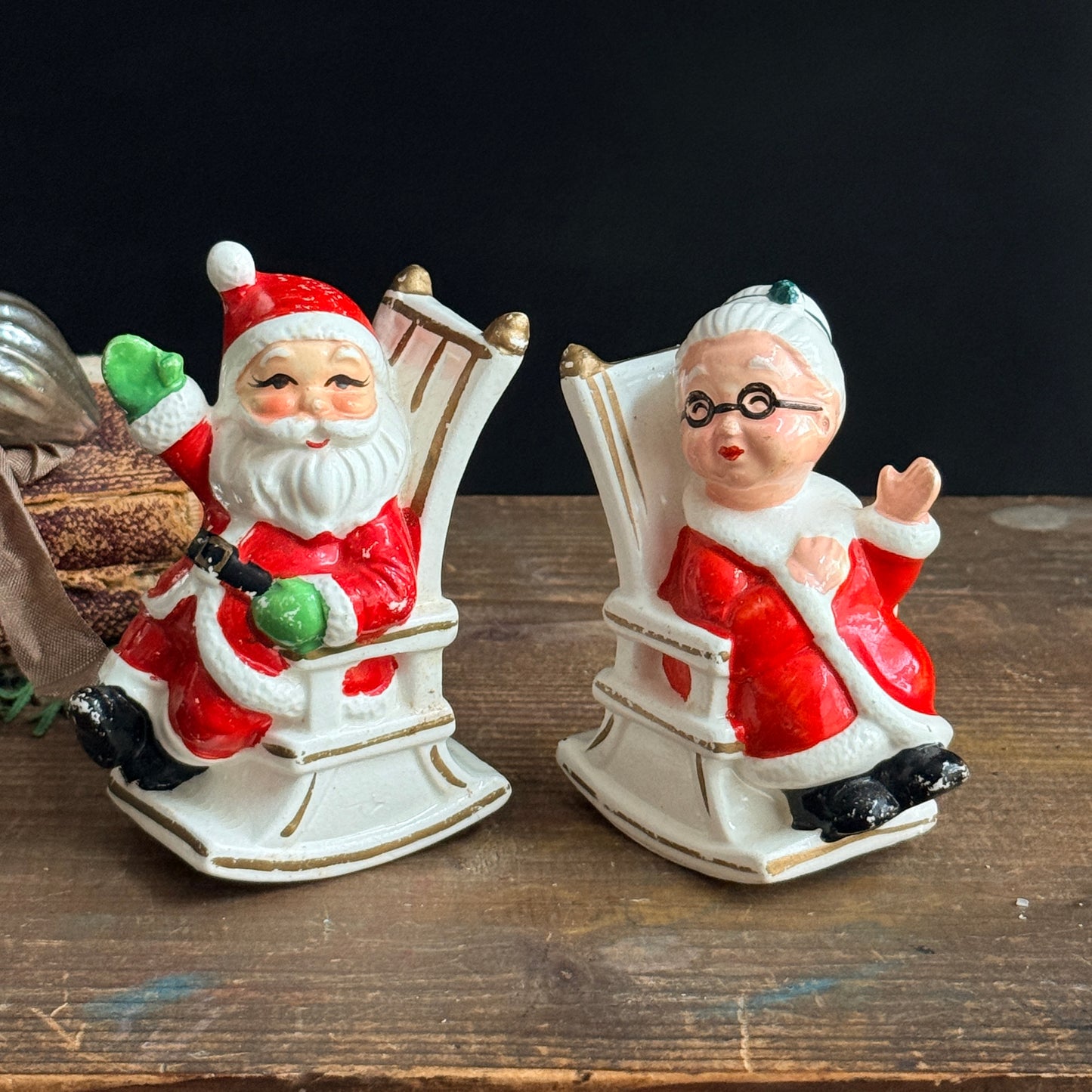 Santa & Mrs. Claus Shaker Set
