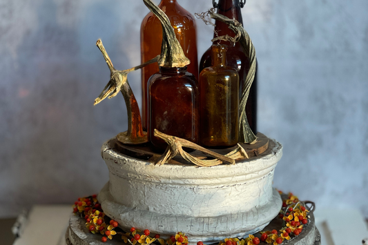 My styled vignettes in Country Sampler's Autumn 2025 issue