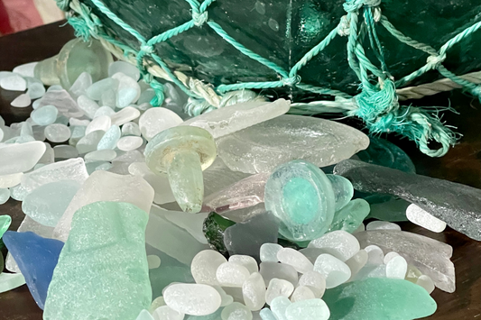 sea glass, beach glass, how to hunt for, finding sea glass