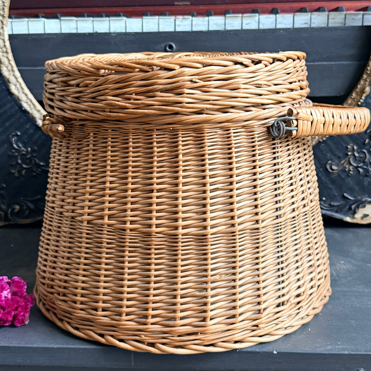 Vintage Lidded Round Wicker Basket