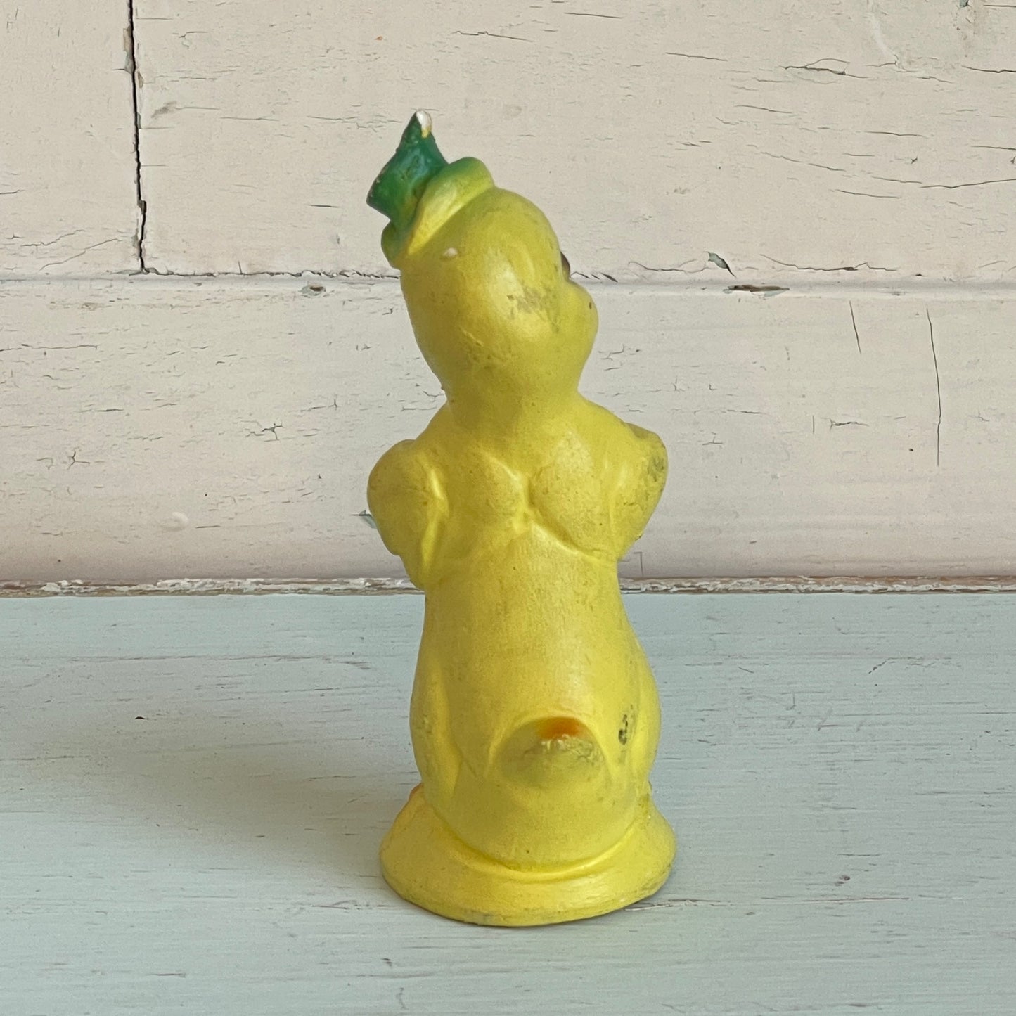 Vintage Chalkware Chick