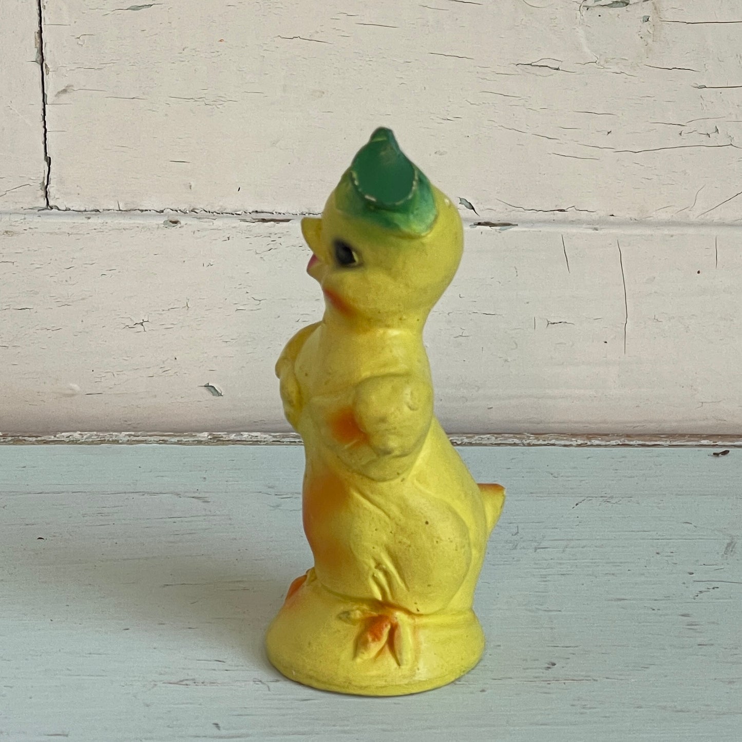 Vintage Chalkware Chick