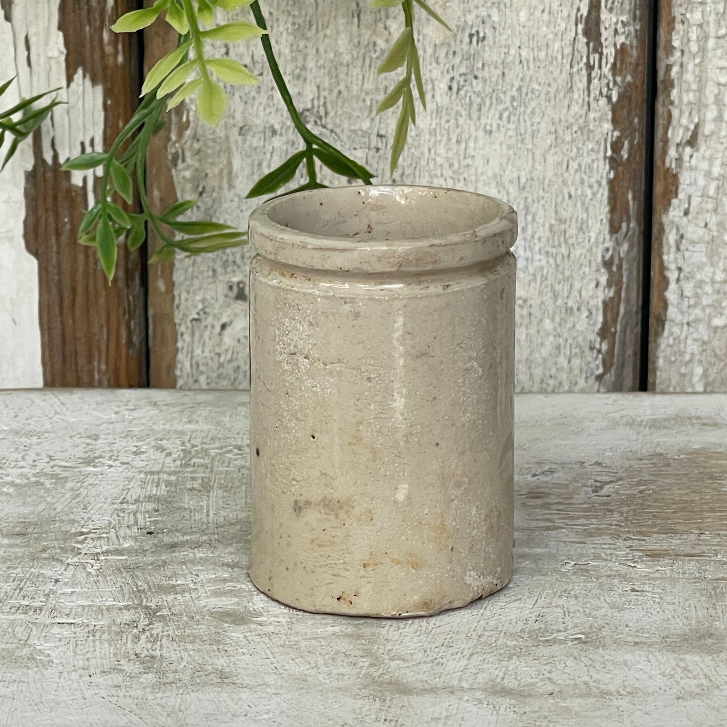 Stoneware Pot -La Violette