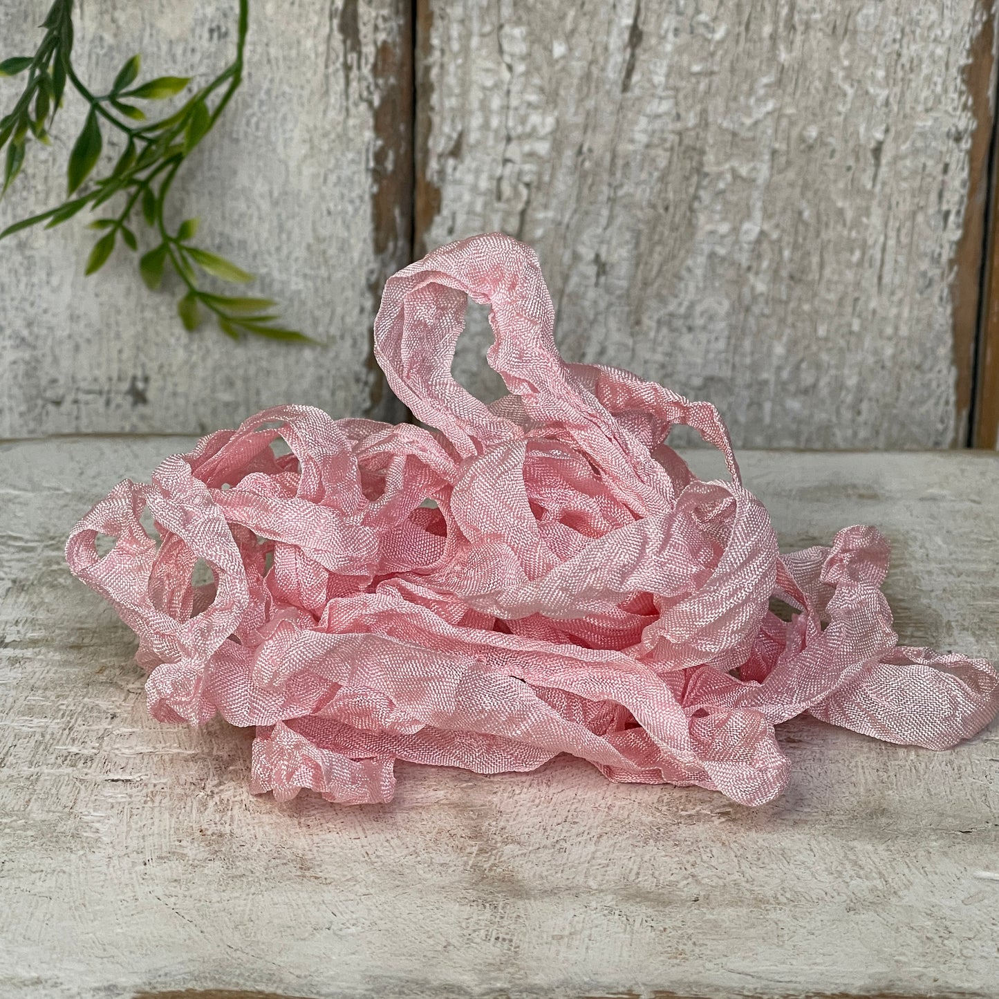 Crinkle Ribbon - Lotus Pink