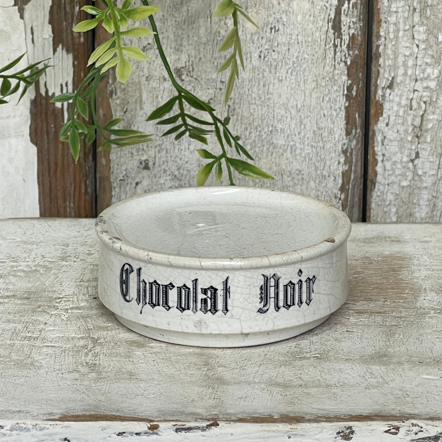 Ironstone Riser-Chocolat Noir