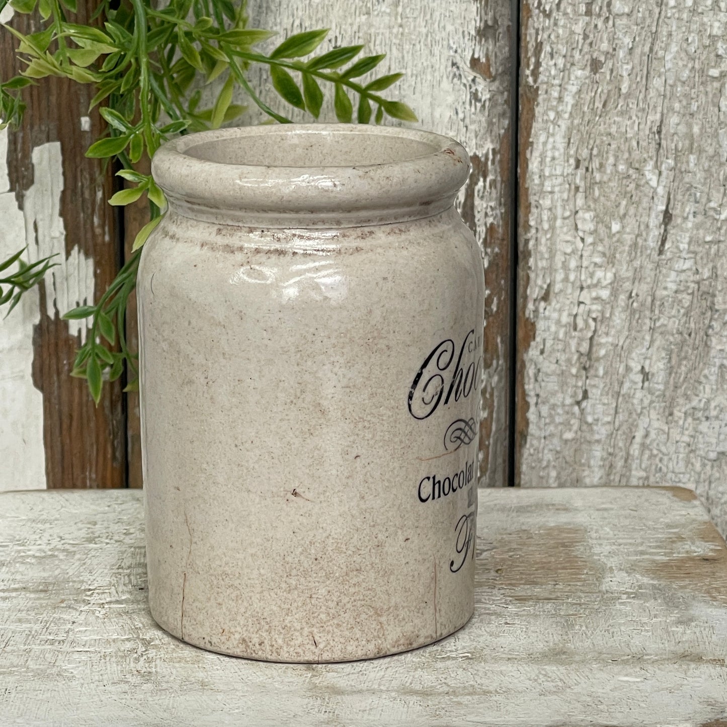 Stoneware Pot -Chocolaterie France