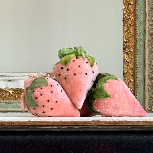 Velvet Strawberries - Pink