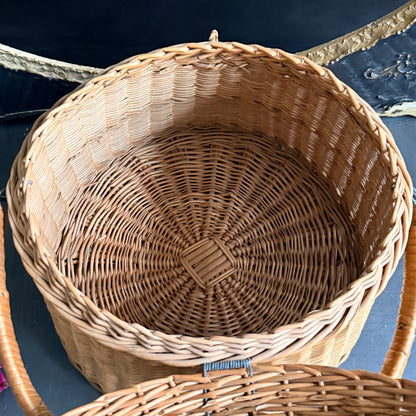 Vintage Lidded Round Wicker Basket