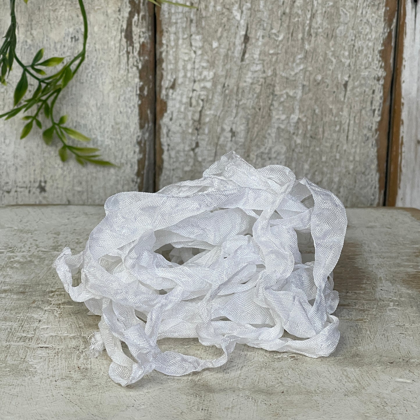 Crinkle Ribbon - White