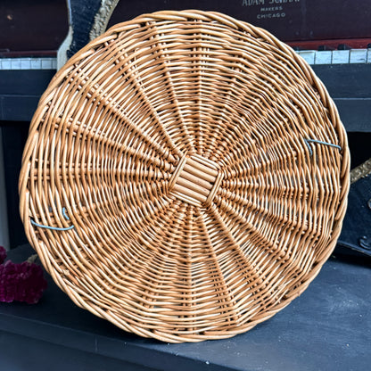 Vintage Lidded Round Wicker Basket