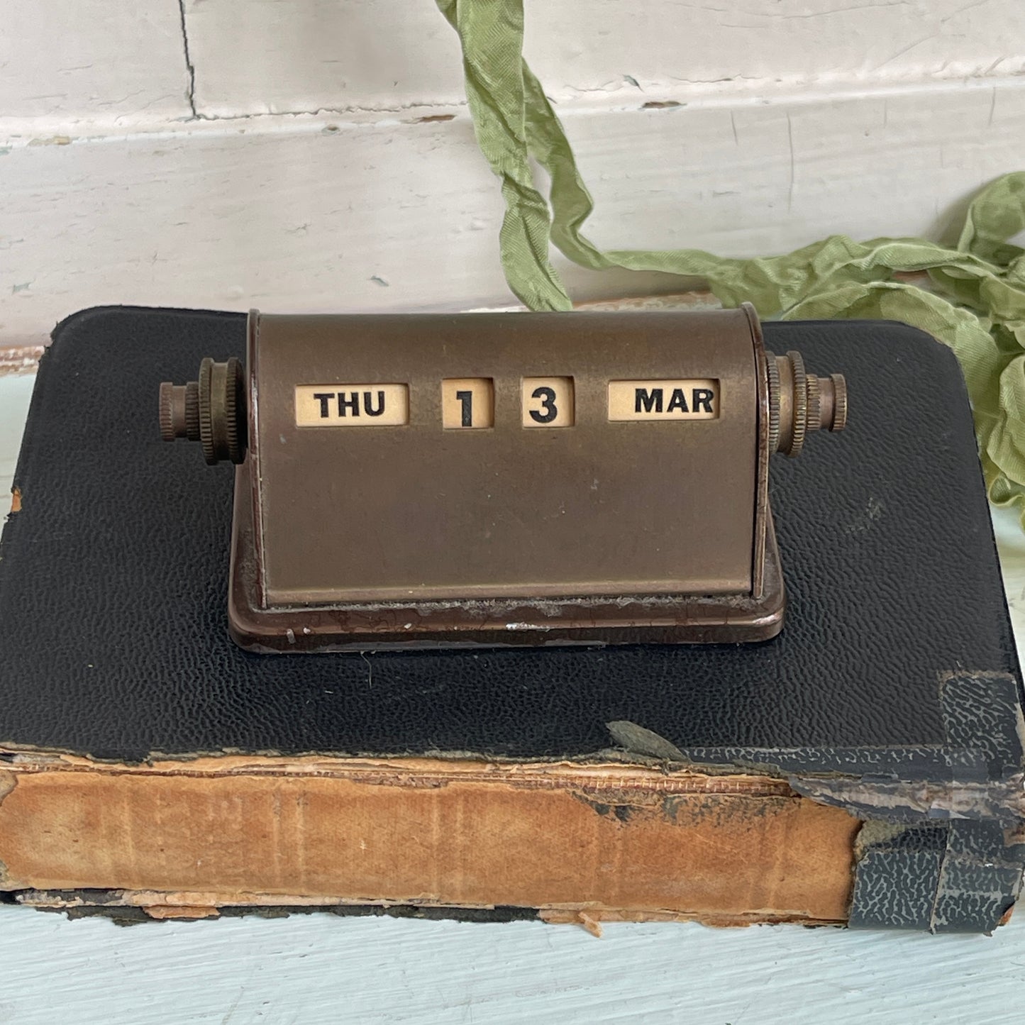 Vintage Perpetual Desk Calendar