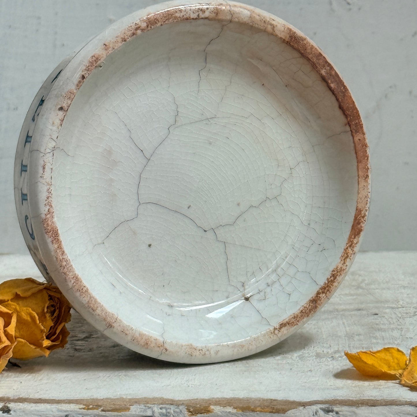 Petits Fours-Ironstone Riser