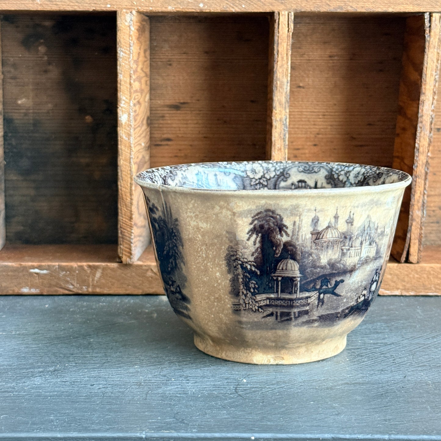 Rare Antique Victorian Flow Black "Medina" Waste Bowl -  c. 1845 Jacob Furnival