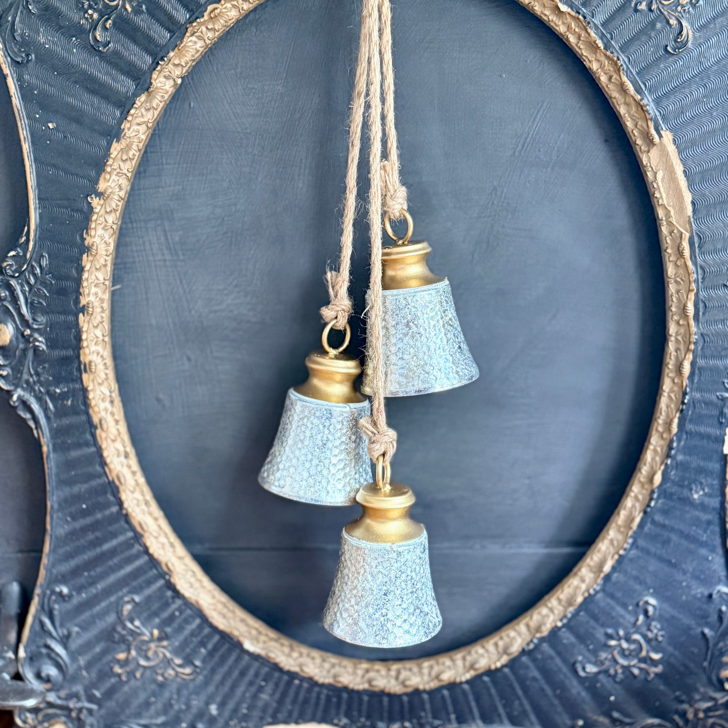 Silver & Gold Bell Cluster