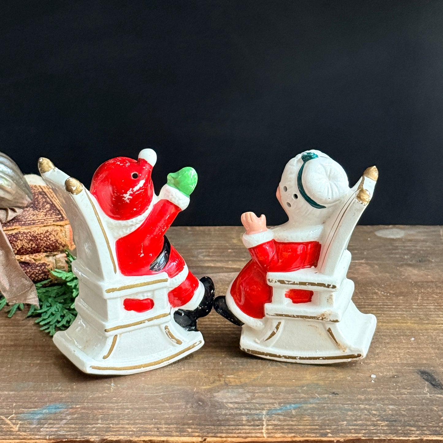 Santa & Mrs. Claus Shaker Set