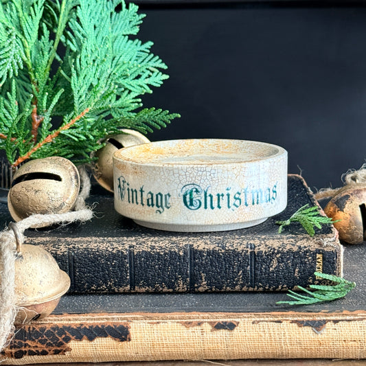 Ironstone Riser - Vintage Christmas