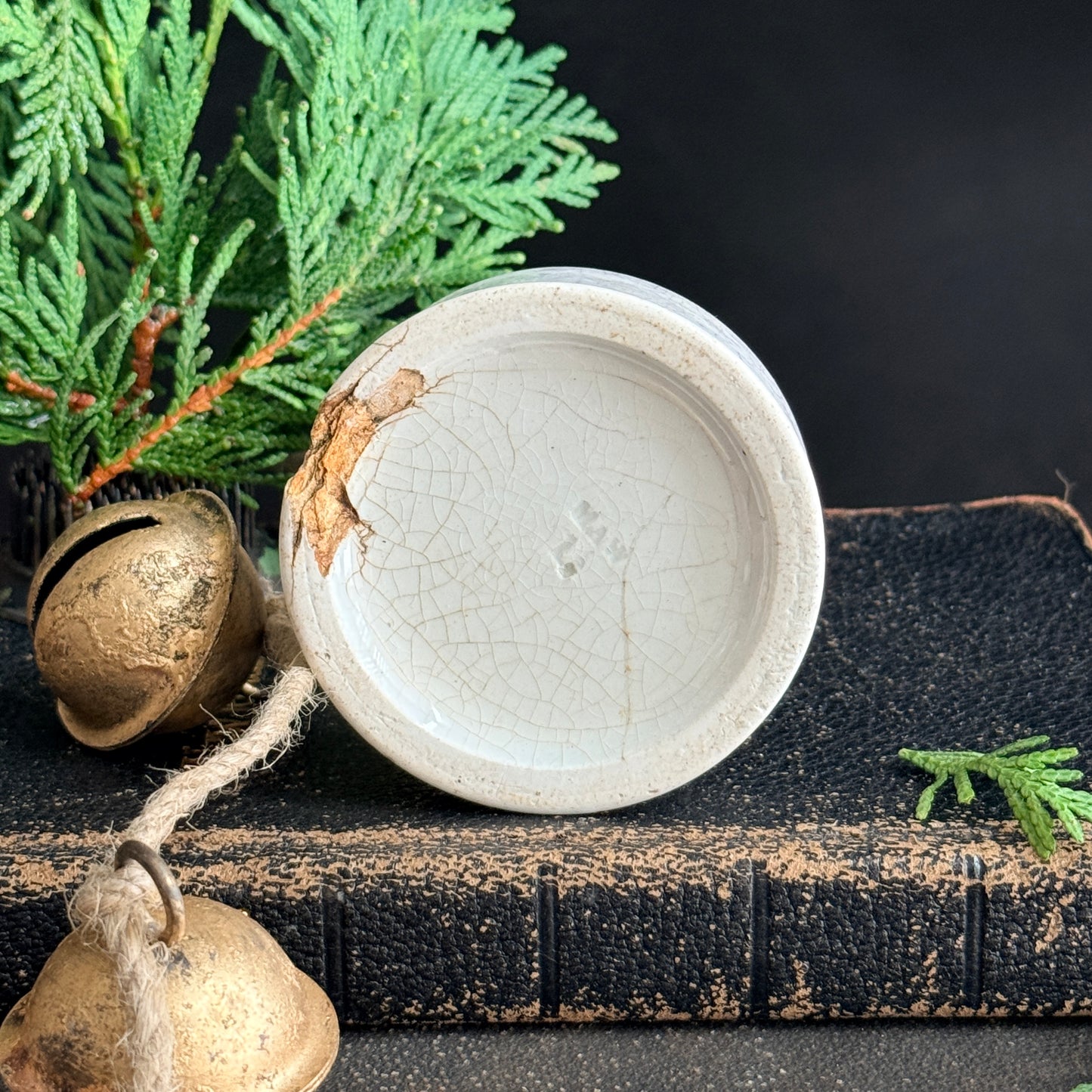 Ironstone Riser - Deck the Halls