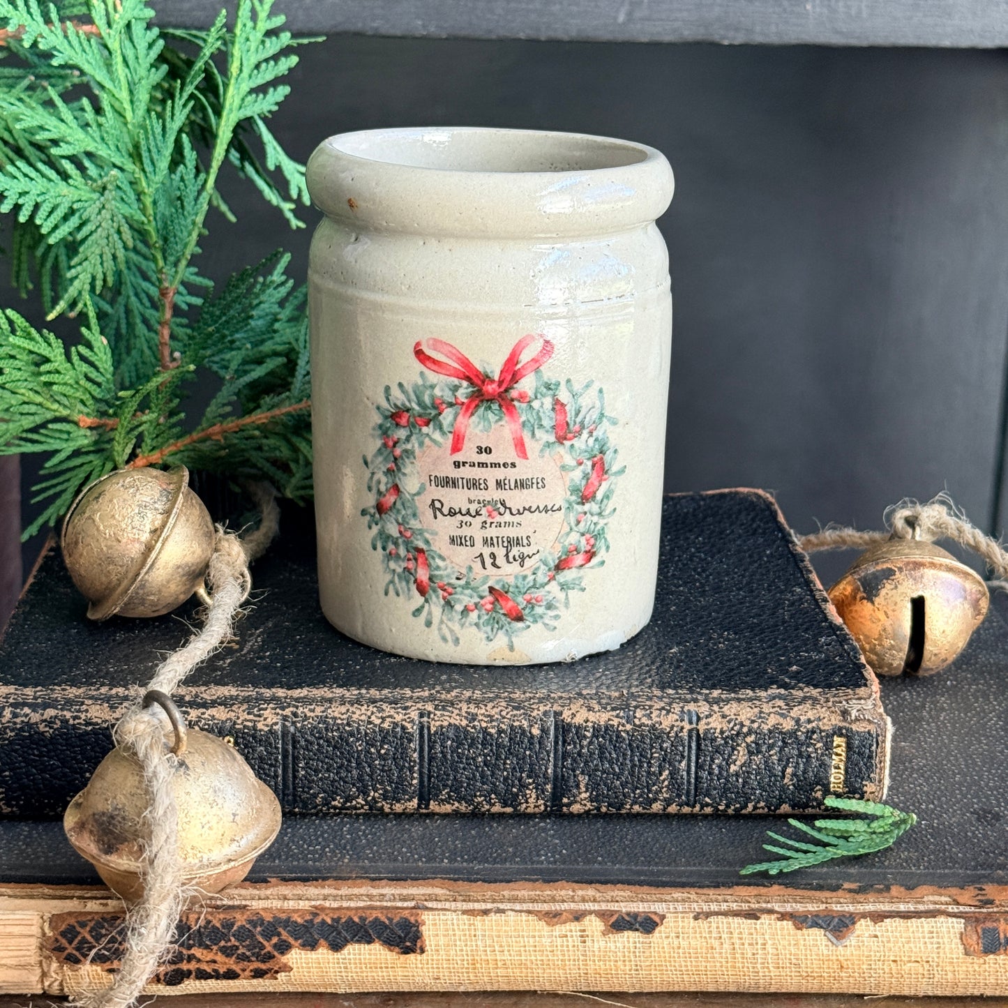 Stoneware Crock - Wreath