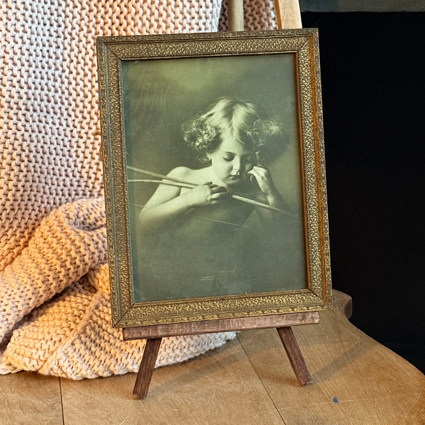 Antique Cupid Asleep Print – Wooden Gold Frame