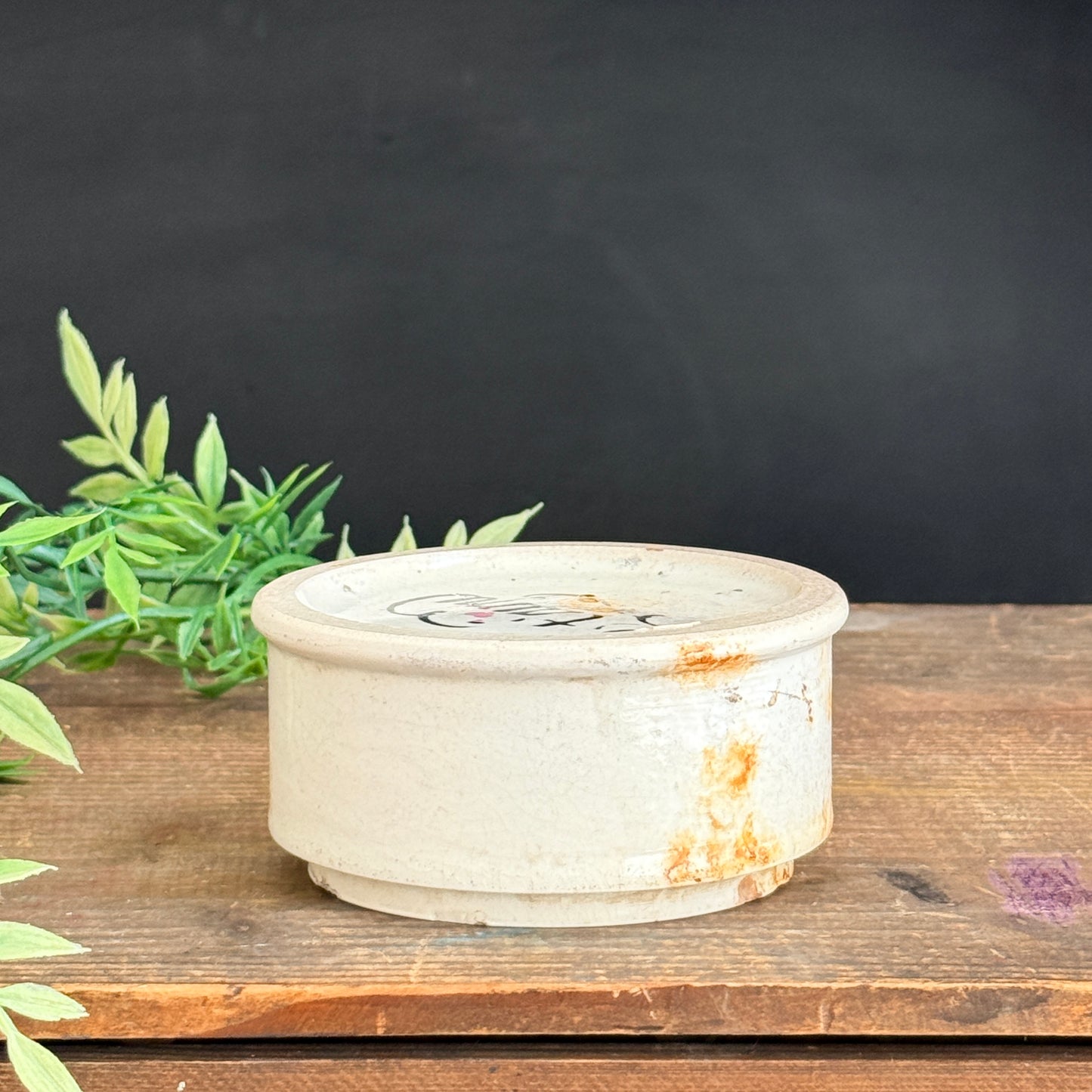 Ironstone Riser - Pink Hearts + Je t'aime