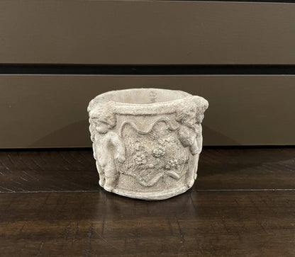 Small Cherub Pot