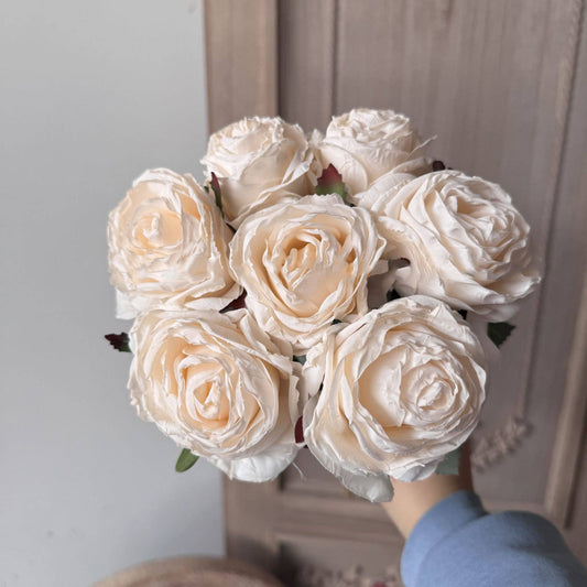 Vintage Rose Bouquet - Cream