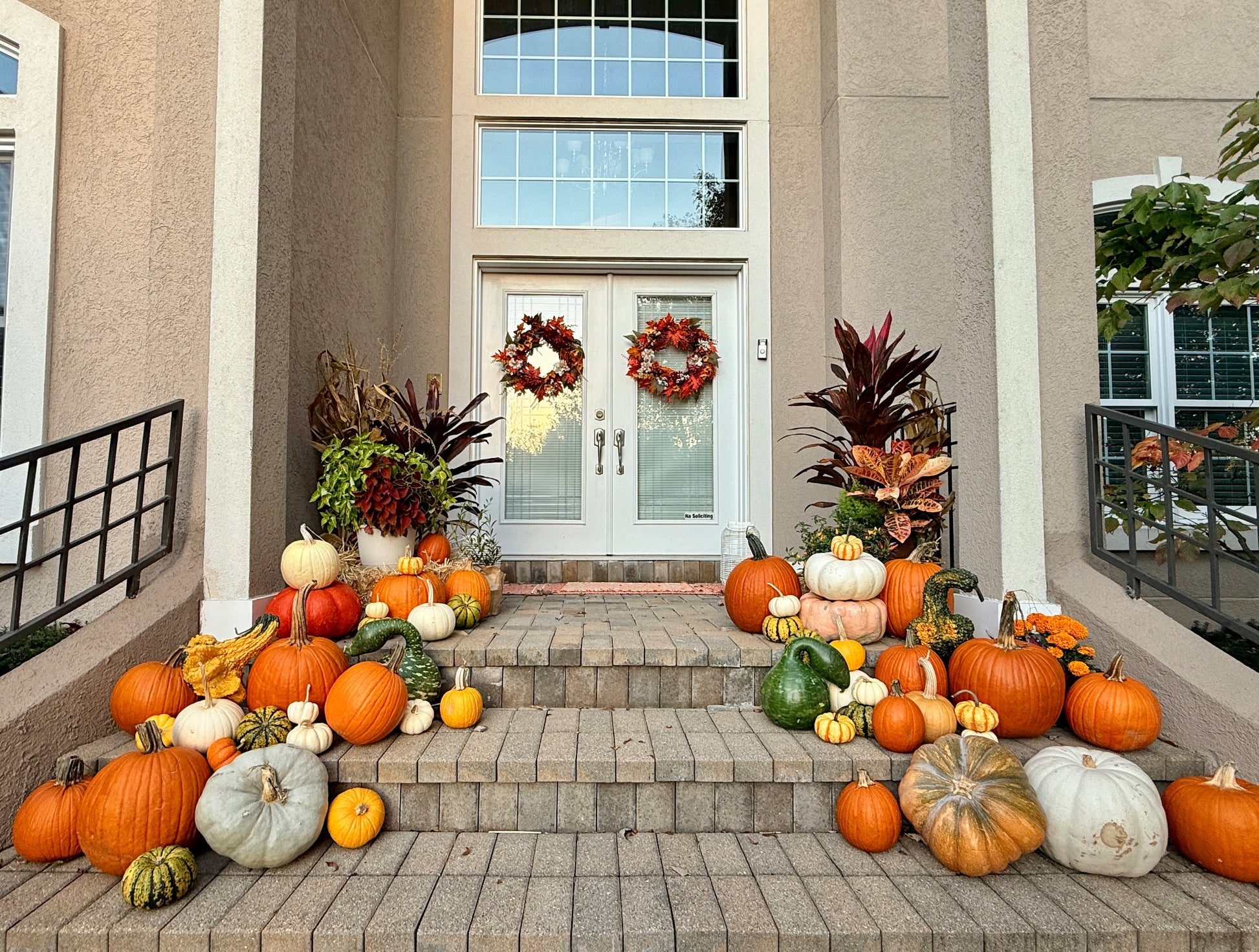 dayton ohio fall porch decorating fairy dust and rust 