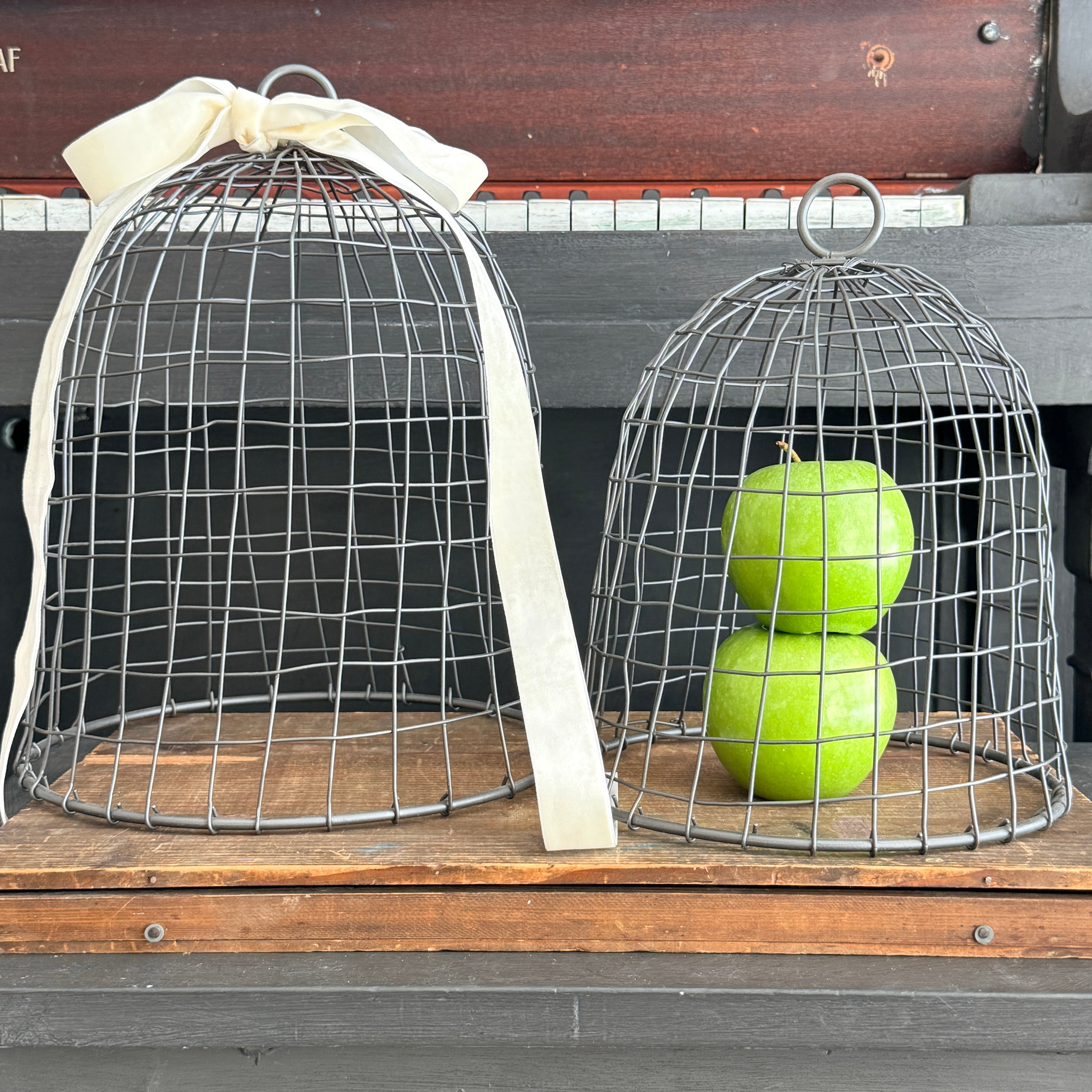 Wire Bell Cloche Set